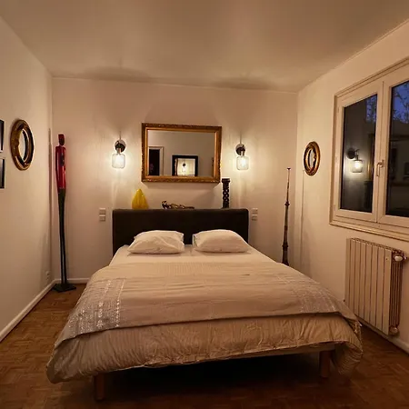 2 Dans Avec Piscine Homestay Ajaccio (Corsica)