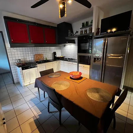 Homestay 2 Dans Avec Piscine Ajaccio (Corsica)